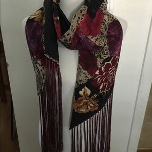 CHICO’S Fringe Scarf